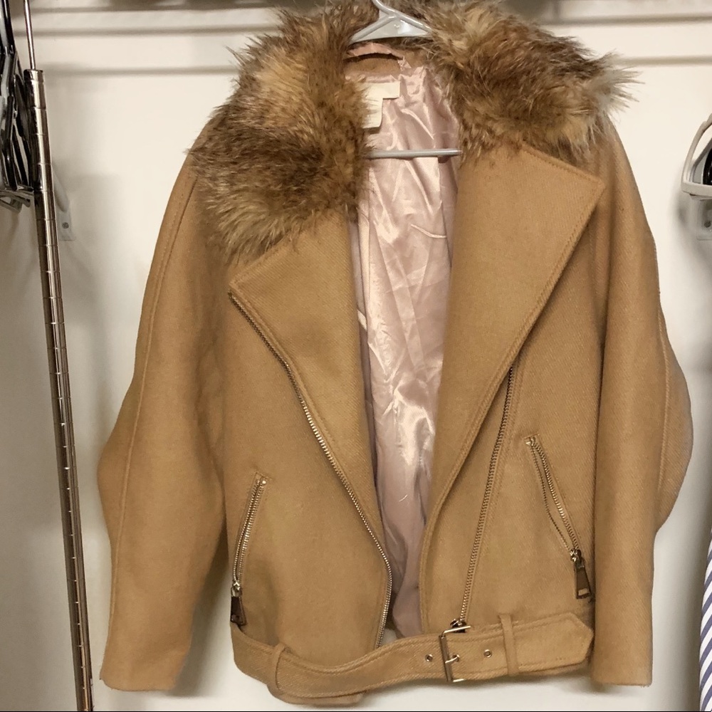 H&M Jacket w/ faux fur collar